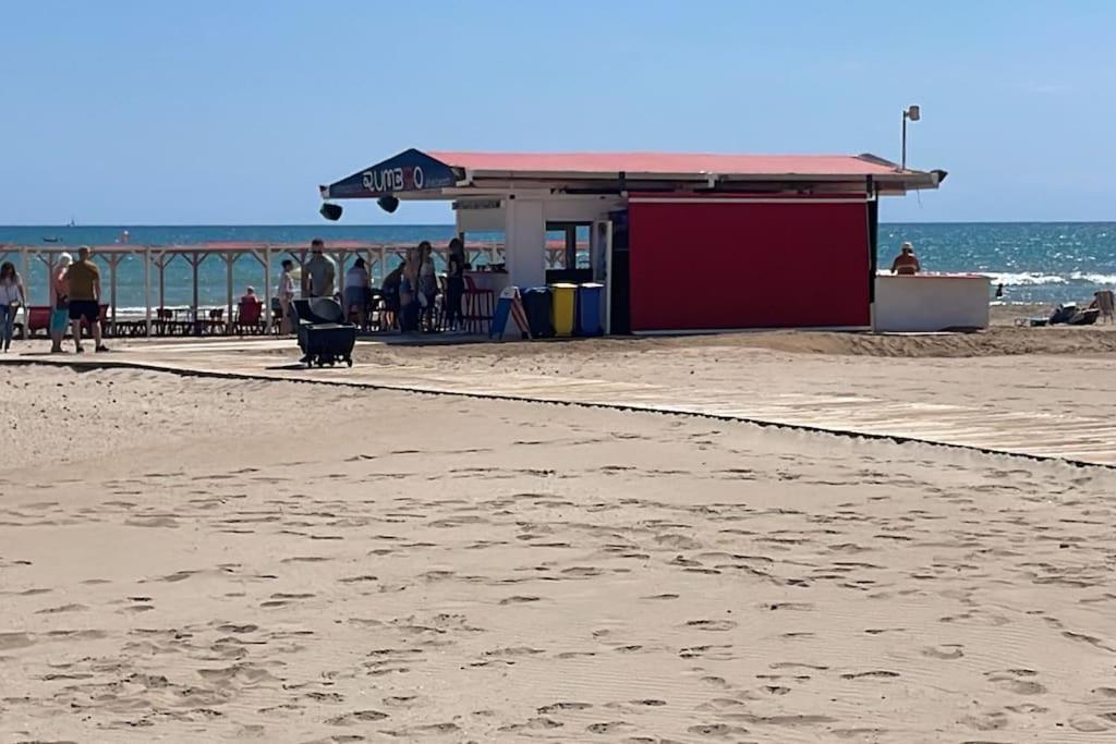 Casa Celidonia , Plage De Oliva Eksteriør billede
